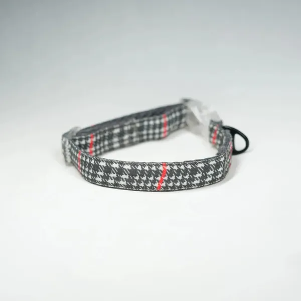 Black_Super_Light_Weight_Collars_With_Adjustable_Length_And_Led_Snap_Buckles