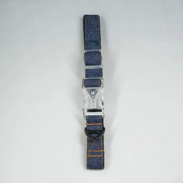 Blue_Super_Light_Weight_Collars_With_Adjustable_Length_And_Led_Snap_Buckles