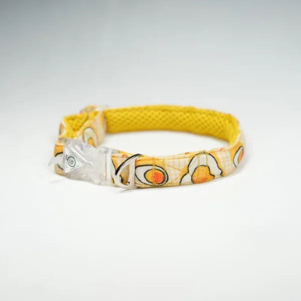 Yellow_Super_Light_Weight_Collars_With_Adjustable_Length_And_Led_Snap_Buckles