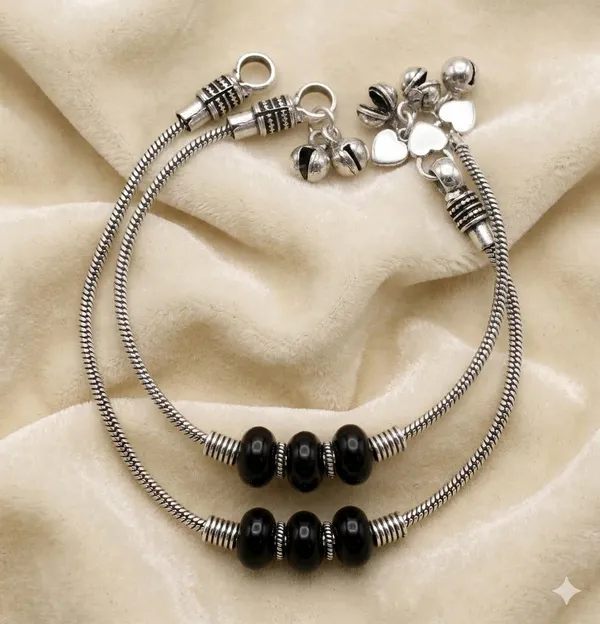Black_Bead_Nazariya_Anklets