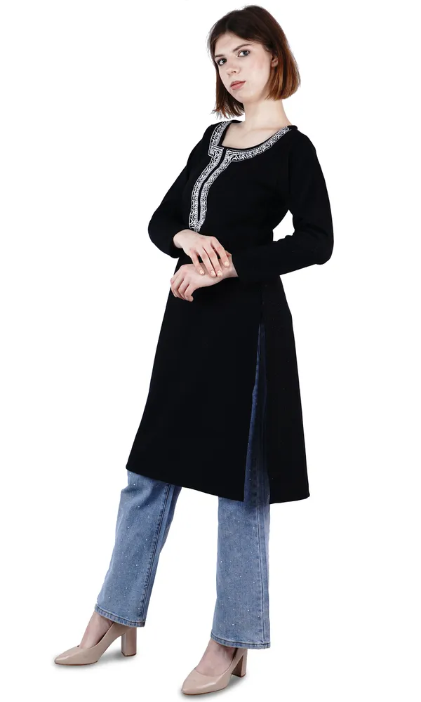 Black_Elegant_Design_Wool_Kurti_For_Women