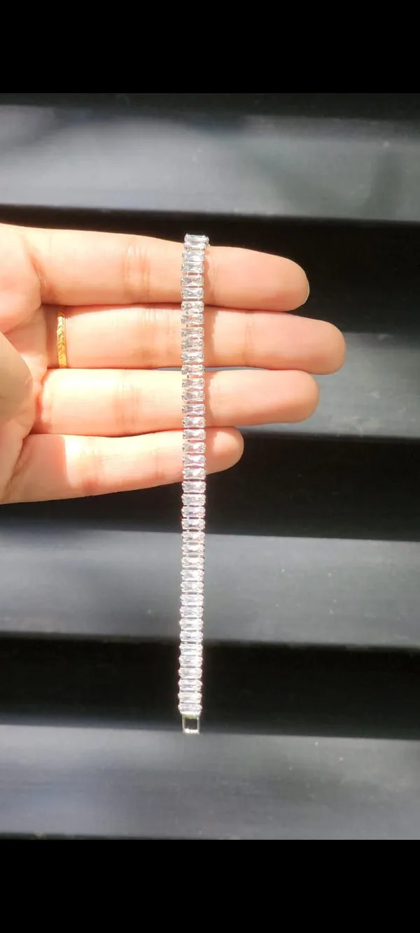Stone_bracelet