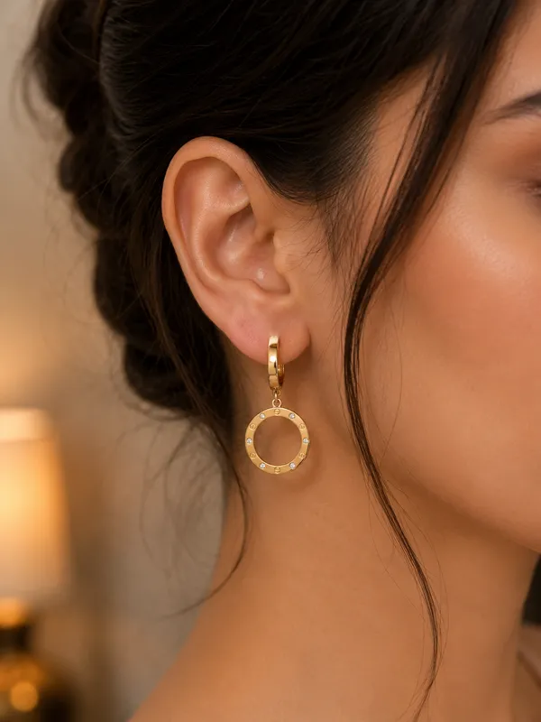 Tarnish_gold-tone_drop