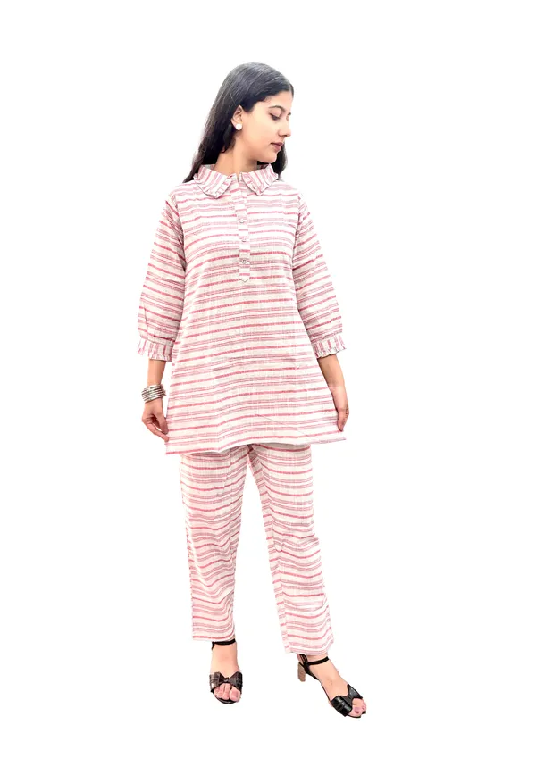 Grey_Elegant_Design_Khadi_Cotton_Co-Ord_Set_For_Women