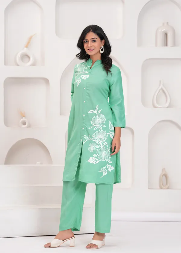 Green__Pure_Cotton_Co-Ord_Set_With_White_Flower_Print_For_Women