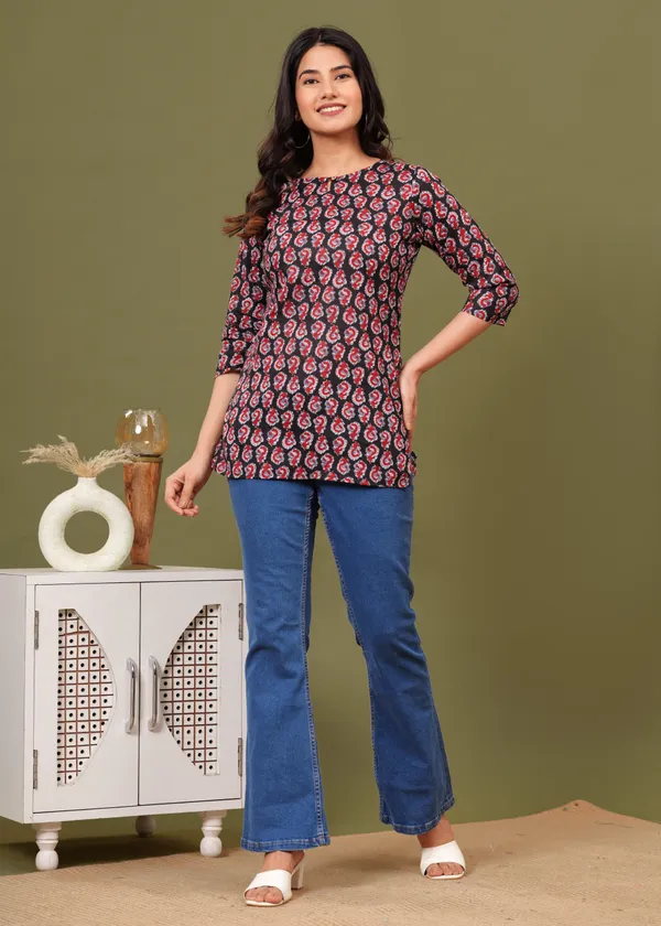 Black_Red_Women_Kurti_For_Women