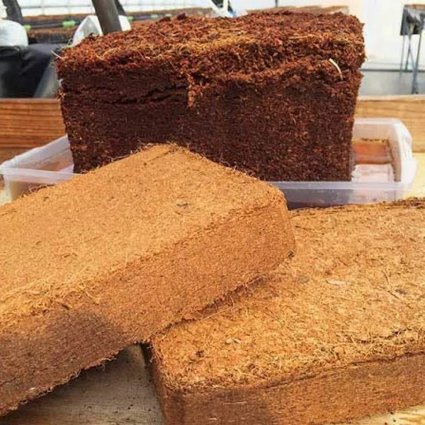 Gardening_Coir_Pith_High_Ec_5Kg_Approx_Expands_To_80_To_90_Litters_Volume_Pack_Of_1_4.5_To_5_Kgs