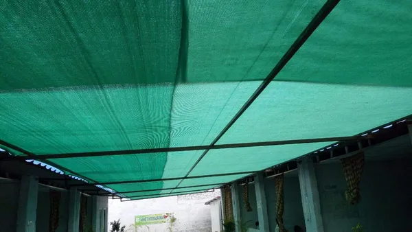 Green_Gardening_Shade_Net_50%_Shade_10Ftx10Ft_Role_Full_Uv_Treated_Long_Life