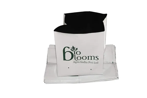 White_&_Black_Poly_Grow_Bags_Uv_Stabilized_Long_Life_Bags_For_Small_And_Medium_Plants._[28Cms_L_X28Cms_W_X50Cms_H_]_Pack_Of_20