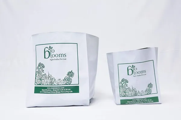 White_20X20X35_Cm_Ldpe_Rectangular_Grow_Bags_For_Terrace_Gardening_20_Piece_Outdoor_Use