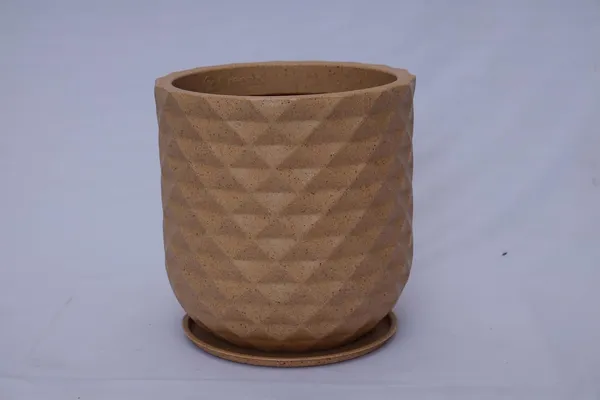 Multicolour_Grandeur_Roto_Mould_Decorative_Planter_Pot_With_Diamond_Pattern_Garden_Container_Indoor_Outdoor_Pack_Of_1_Biege_16_Inch