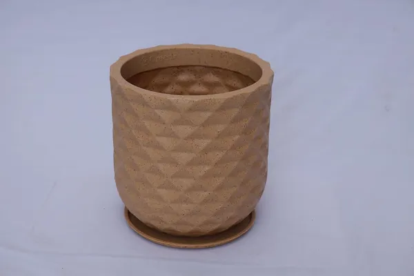 Multicolour_Grandeur_Roto_Mould_Decorative_Planter_Pot_With_Diamond_Pattern_Garden_Container_Indoor_Outdoor_Pack_Of_1_Biege_16_Inch