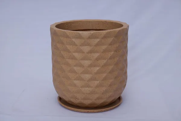Multicolour_Grandeur_Roto_Mould_Decorative_Planter_Pot_With_Diamond_Pattern_Garden_Container_Indoor_Outdoor_Pack_Of_1_Biege_16_Inch