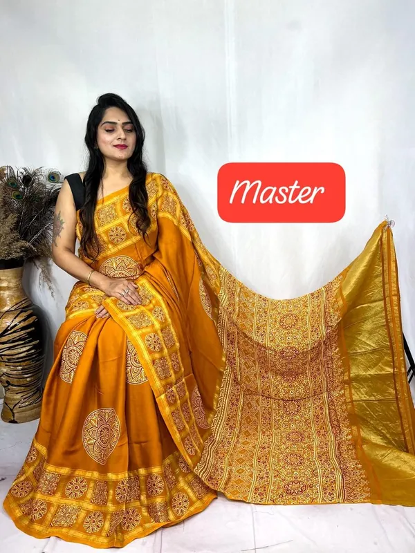 Yellow_Cotton_Model_Silk_Saree_For_Women