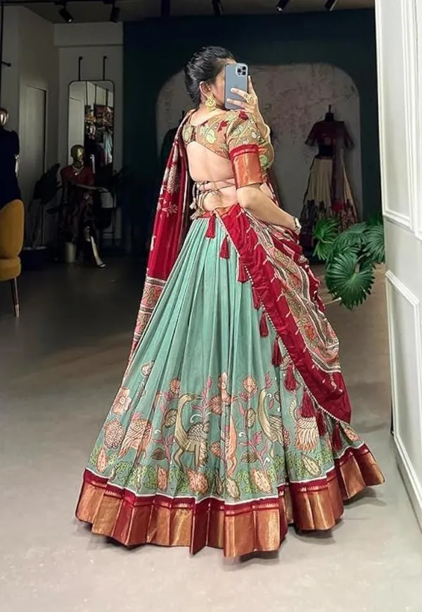 Red_And_Green_Cotton_Semi_Stitched_Kalamkari_Lahenga_For_Women