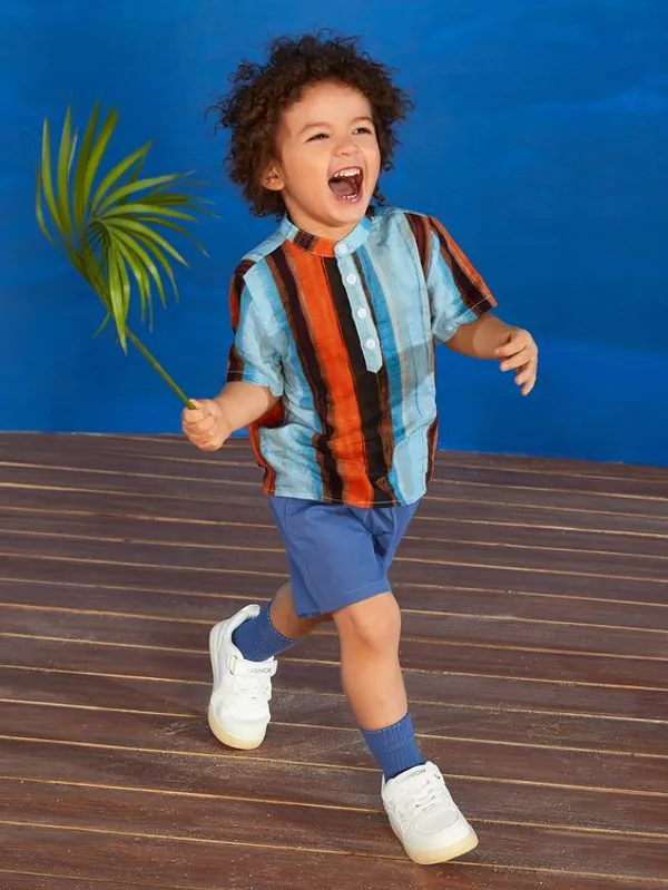 Multicolour_Rayon_Premium_&_Elegant_Short_Set_For_Kids