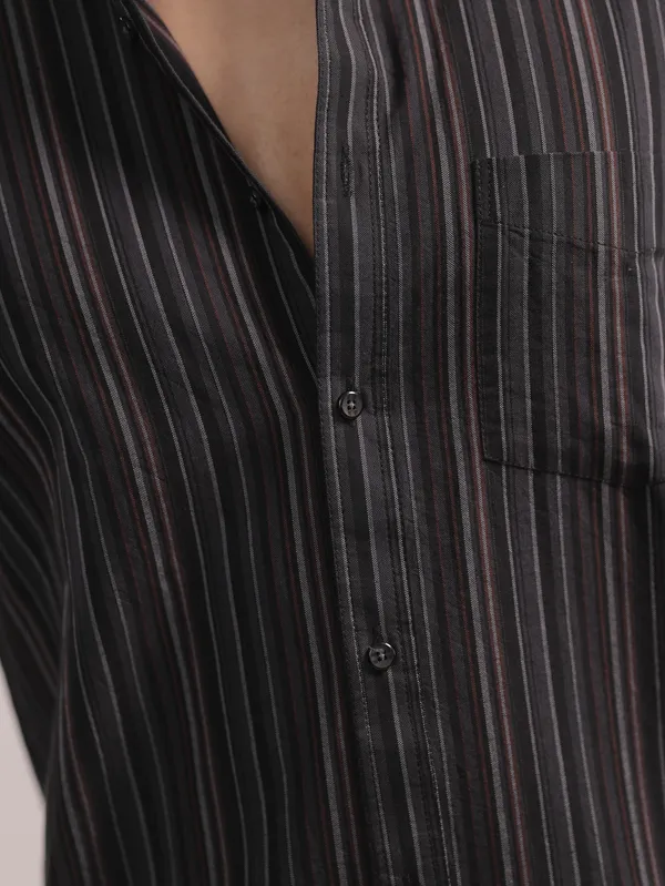 Black_Cotton_Premium_Shirt_For_Men