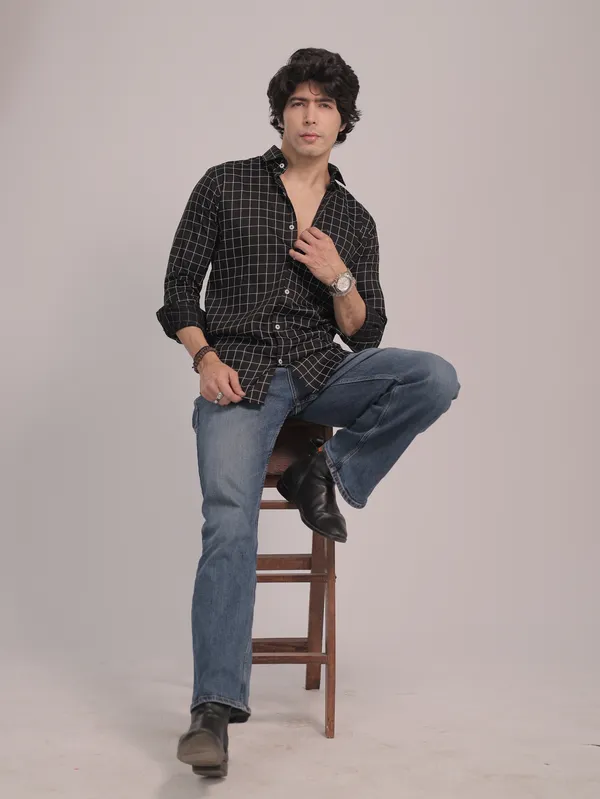 Black_Cotton_Premium_Shirt_For_Men