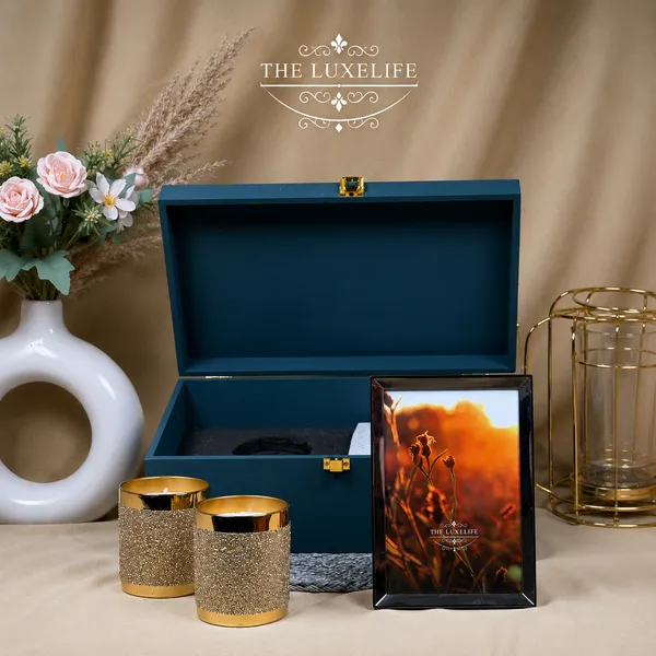 The_Luxelife_Scented_Candle_And_Photo_Frame_Gift_Box_Set