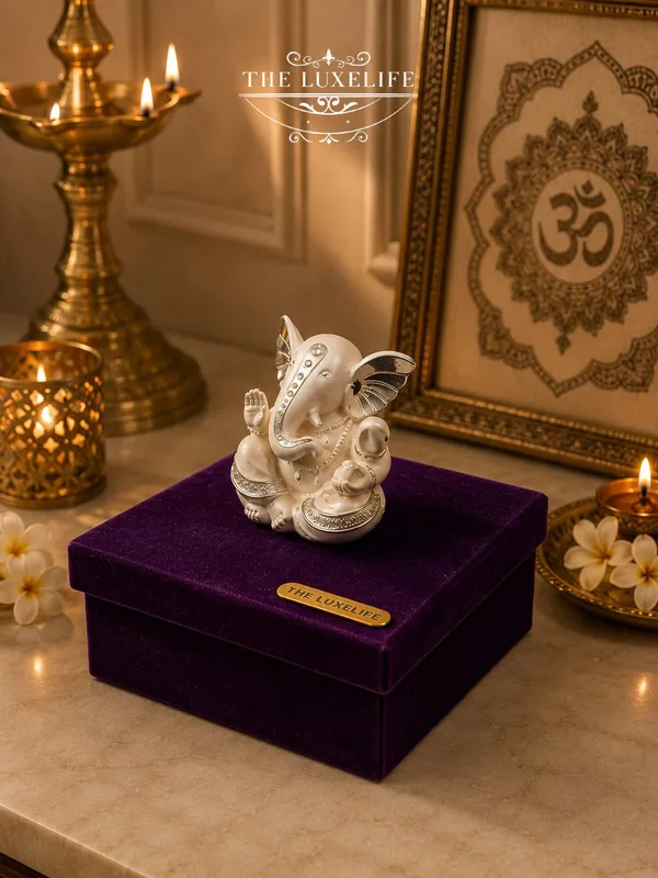 Ivory_Lord_Ganesha_Idol