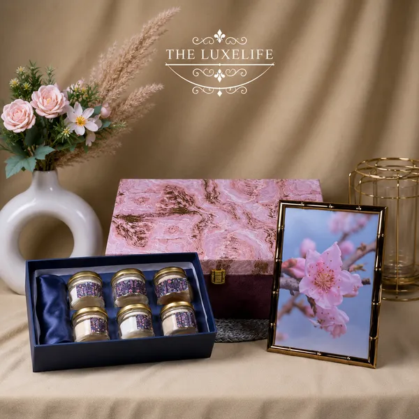 The_Luxelife_Blush_Velvet_Candle_Gift_Box_With_Photo_Frame