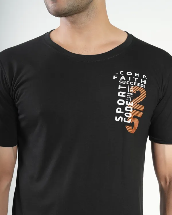Black_Premium_Cotton_Round_Neck_Latesttrendy_Regular_Fit_Half_Sleeve_T-Shirt_For_Men