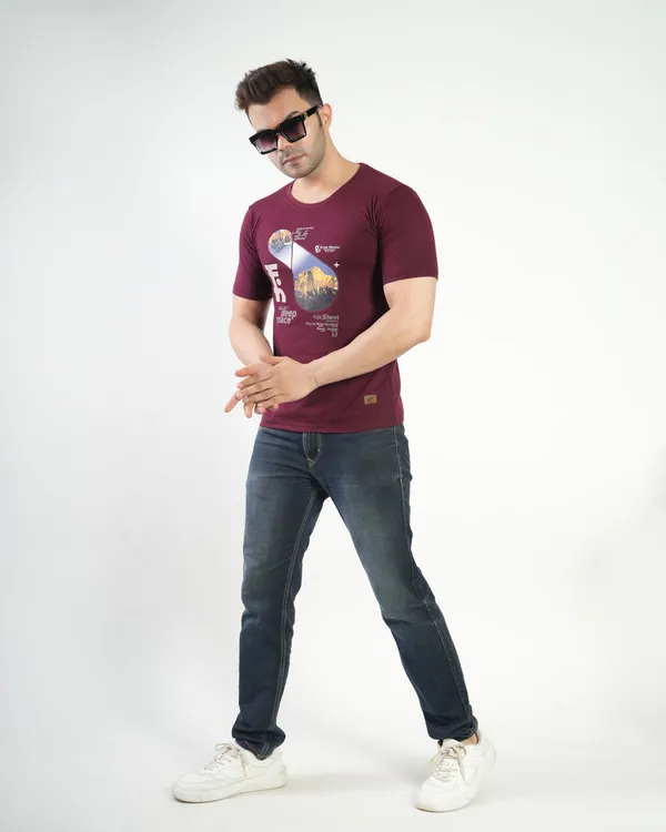 Maroon_Premium_Cotton_Round_Neck_Trendy_Regular_Fit_Half_Sleeve_T-Shirt_For_Men