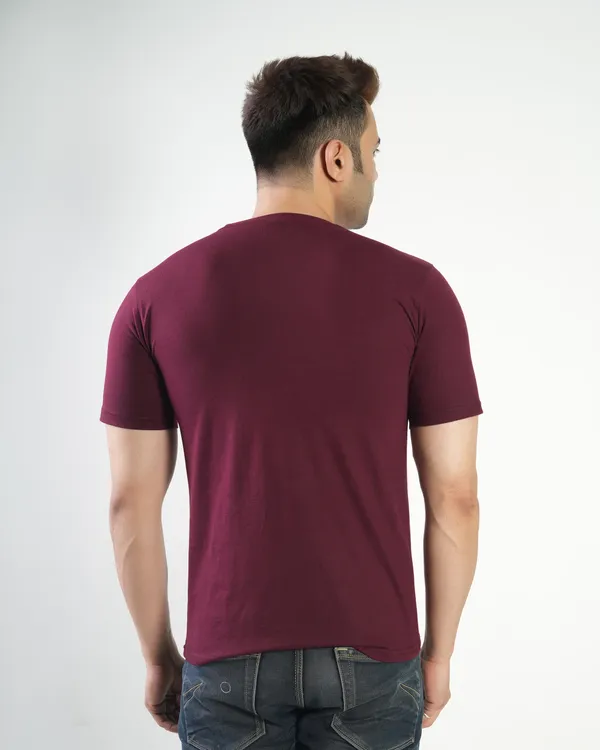 Maroon_Premium_Cotton_Round_Neck_Trendy_Regular_Fit_Half_Sleeve_T-Shirt_For_Men