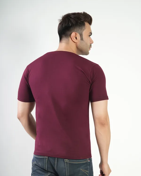Maroon_Premium_Cotton_Round_Neck_Trendy_Regular_Fit_Half_Sleeve_T-Shirt_For_Men