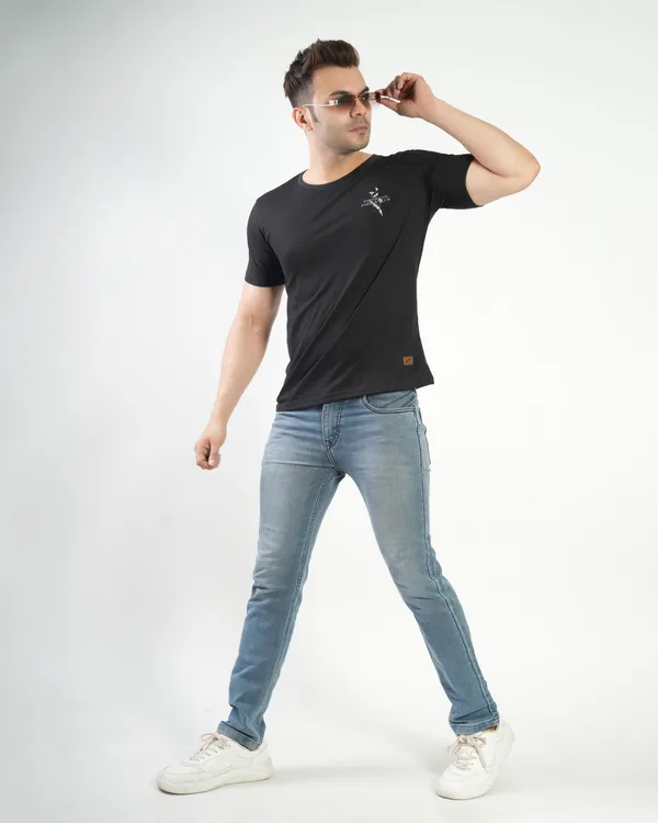Black_Premium_Cotton_Round_Neck_Trendy_Regular_Fit_Half_Sleeve_T-Shirt_For_Men