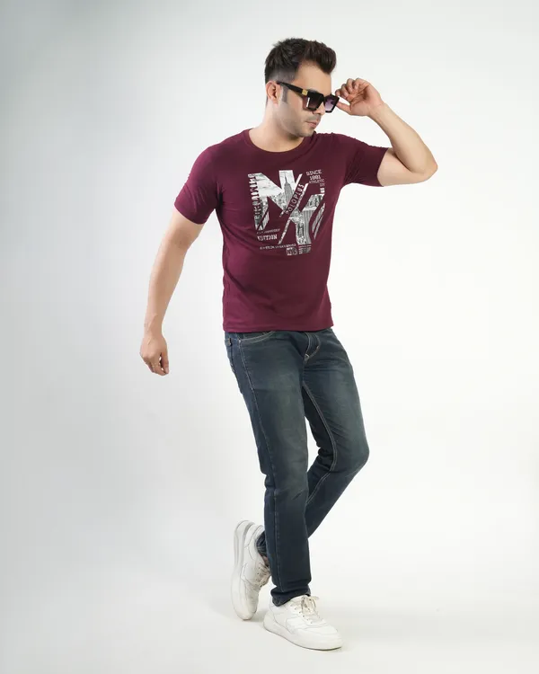 Maroon_Premium_Cotton_Round_Neck_Trendy_Regular_Fit_Half_Sleeve_T-Shirt_For_Men