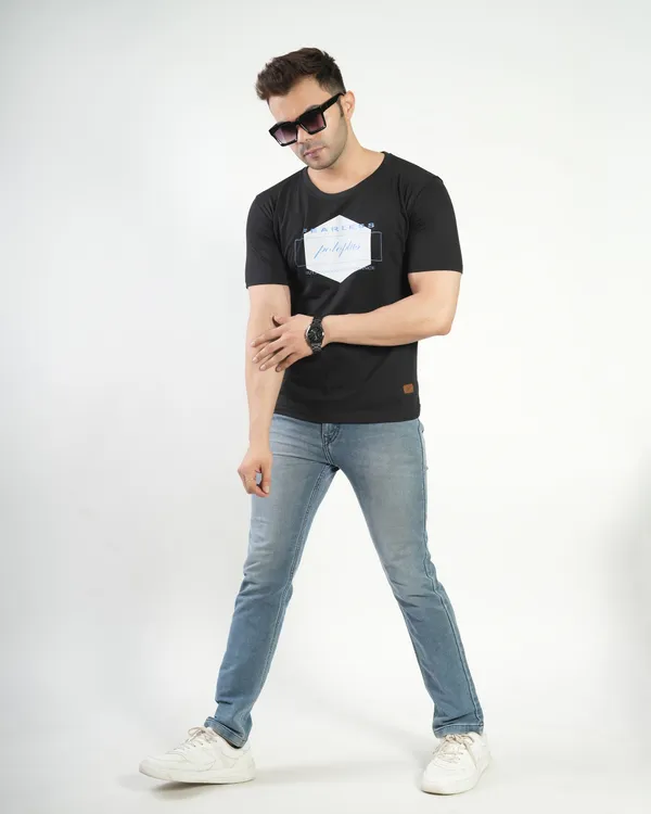 Black_Premium_Cotton_Round_Neck_Trendy_Regular_Fit_Half_Sleeve_T-Shirt_For_Men