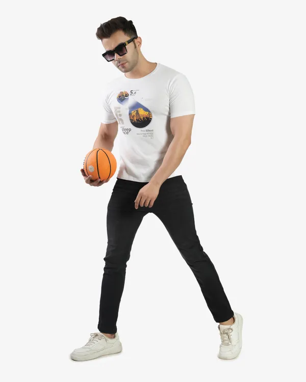 White_Premium_Cotton_Round_Neck_Trendy_Regular_Fit_Half_Sleeve_T-Shirt_For_Men