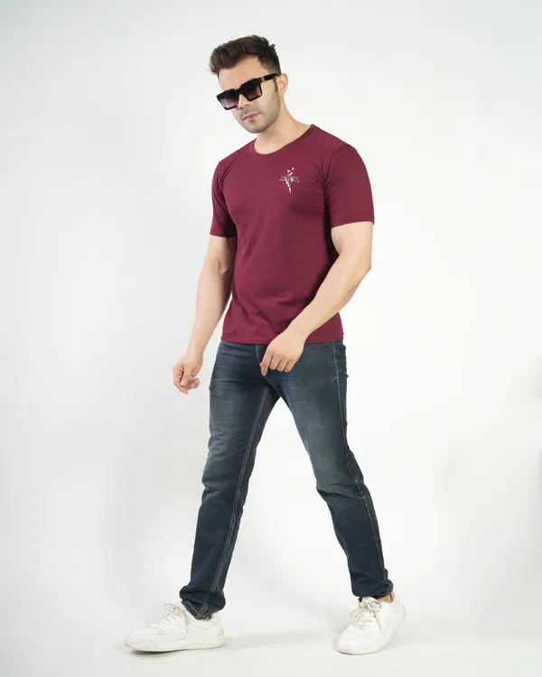 Maroon_Premium_Cotton_Round_Neck_Trendy_Regular_Fit_Half_Sleeve_T-Shirt_For_Men