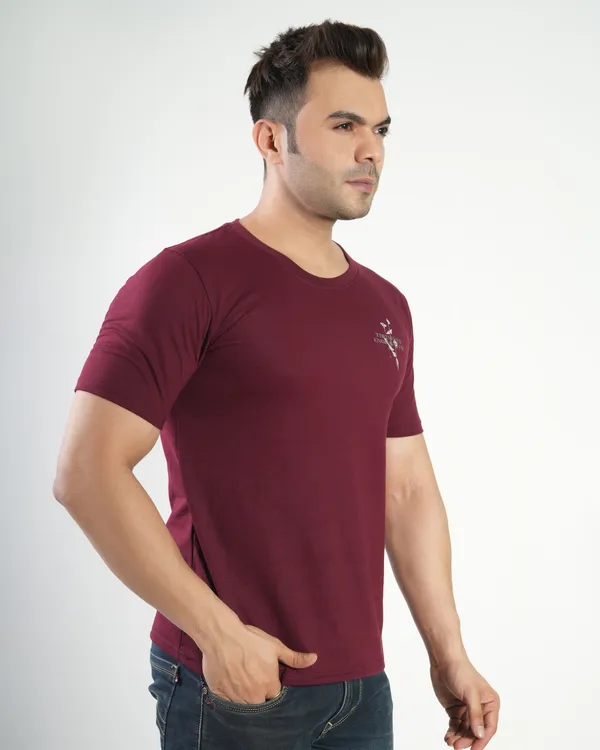 Maroon_Premium_Cotton_Round_Neck_Trendy_Regular_Fit_Half_Sleeve_T-Shirt_For_Men
