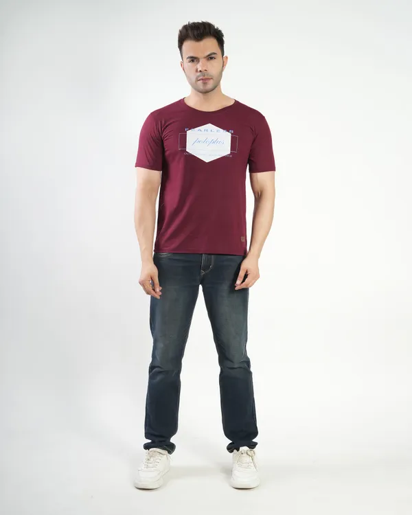 Maroon_Premium_Cotton_Round_Neck_Trendy_Regular_Fit_Half_Sleeve_T-Shirt_For_Men