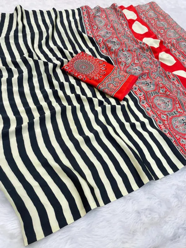 Shree_Kala_Black_&_white_Ajrakh_Silk_Saree_With_Blouse_Piece_
