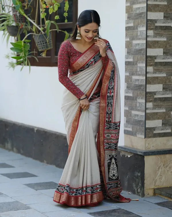 Soft_Dola__Silk__Recco_Jari_Sarees__With_Pen_Kalamkari_Design