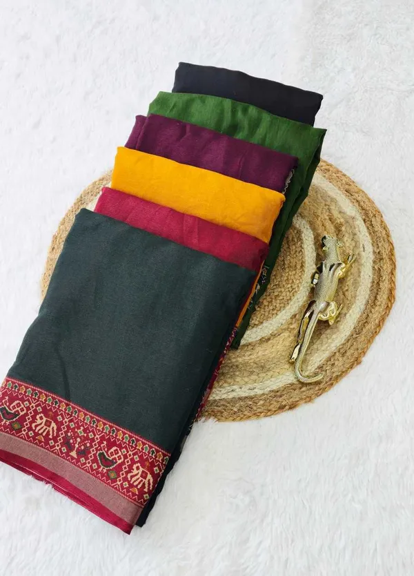 Traditional_Patola_Border_Saree_With_Plain_Body_Dola_Silk_Saree_-_DarkGreen