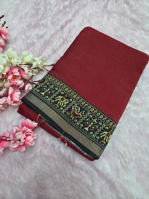 Traditional_Patola_Border_Saree_With_Plain_Body_Dola_Silk_Saree_-_Red