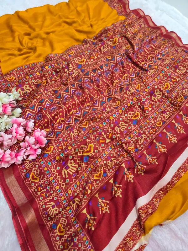 Traditional_Patola_Border_Saree_With_Plain_Body_Dola_Silk_Saree_-_Yellow