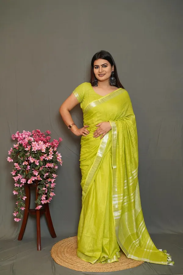 Lime_Green_Cotton_Saree_With_Silver_Zari_Border_Soft_Cotton_Saree_With_Blouse_Piece