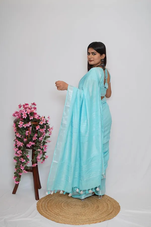 Skyblue_Cotton_Saree_With_Silver_Zari_Border_Soft_Cotton_Saree_With_Blouse_Piece