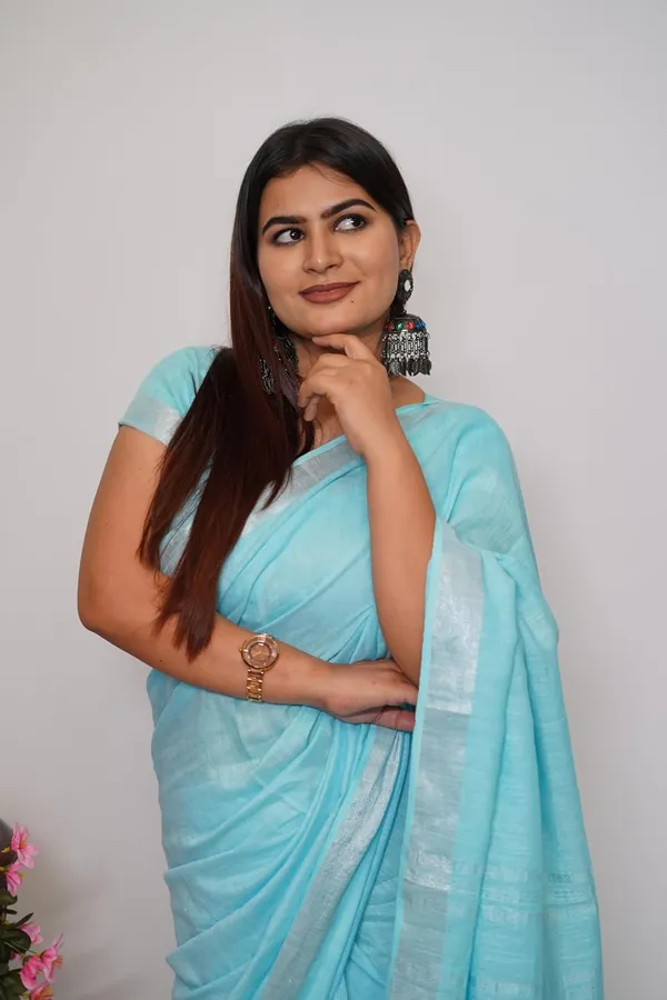 Skyblue_Cotton_Saree_With_Silver_Zari_Border_Soft_Cotton_Saree_With_Blouse_Piece