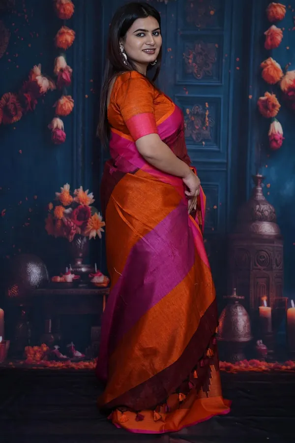 Maroon_&_Orange_Saree_Maroon_&_Orange_Color_Combination_Saree_With_Contrast_Pink_Border_And_Tassel_Pallu_With_Blouse_Piece