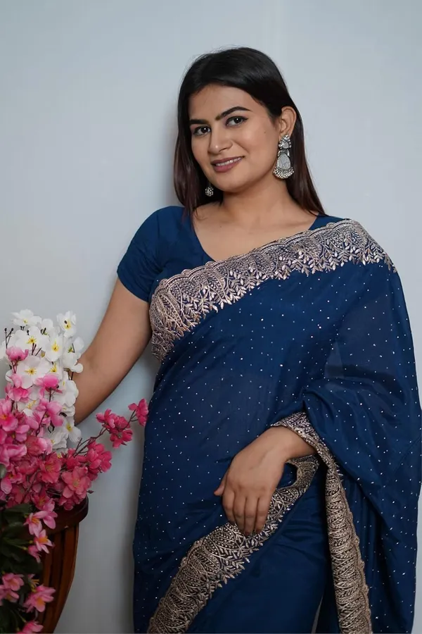 Royal_Blue_Women'S_Georgette_Saree_With_Golden_Embroidery,_Heavy_Lace_Border,_Blouse_Piece