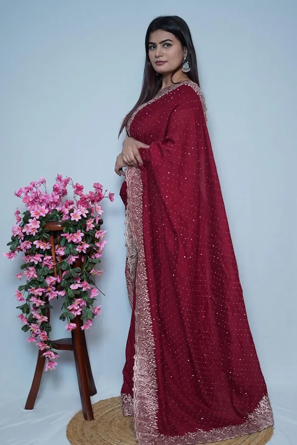 Maroon_Women'S_Georgette_Saree_With_Golden_Embroidery,_Heavy_Lace_Border,_Blouse_Piece