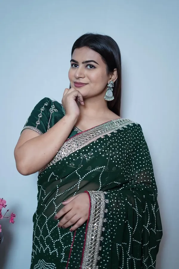 Dark_Green_Women'S_Bandhej_Printed_Saree_With_Mirror_And_Gota_Border_Work_|_Soft_Georgette_Saree_With_Blouse_Piece