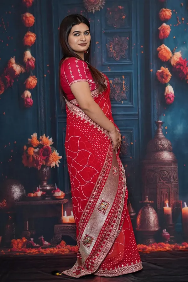 Red_Women'S_Bandhej_Printed_Saree_With_Mirror_And_Gota_Border_Work_|_Soft_Georgette_Saree_With_Blouse_Piece