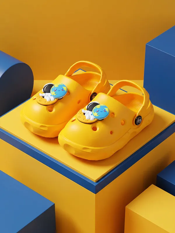 Buzz_Clogs_Toddler_S_Yellow